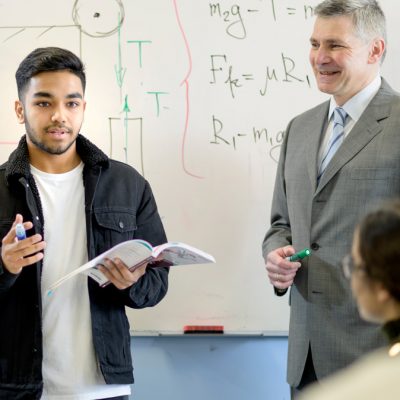 Maths tutorial, whiteboard demonstration